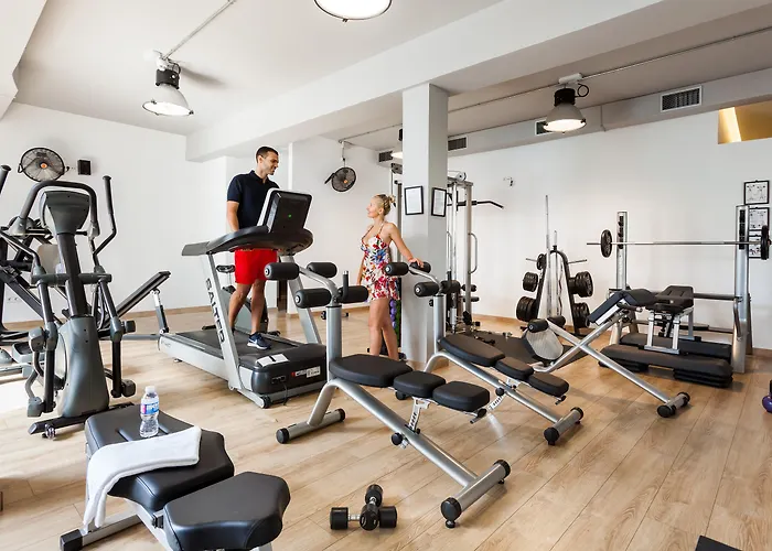 Olivos Отель Адехе