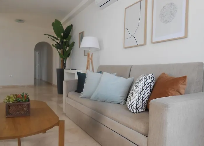 Olivos 3* Адехе